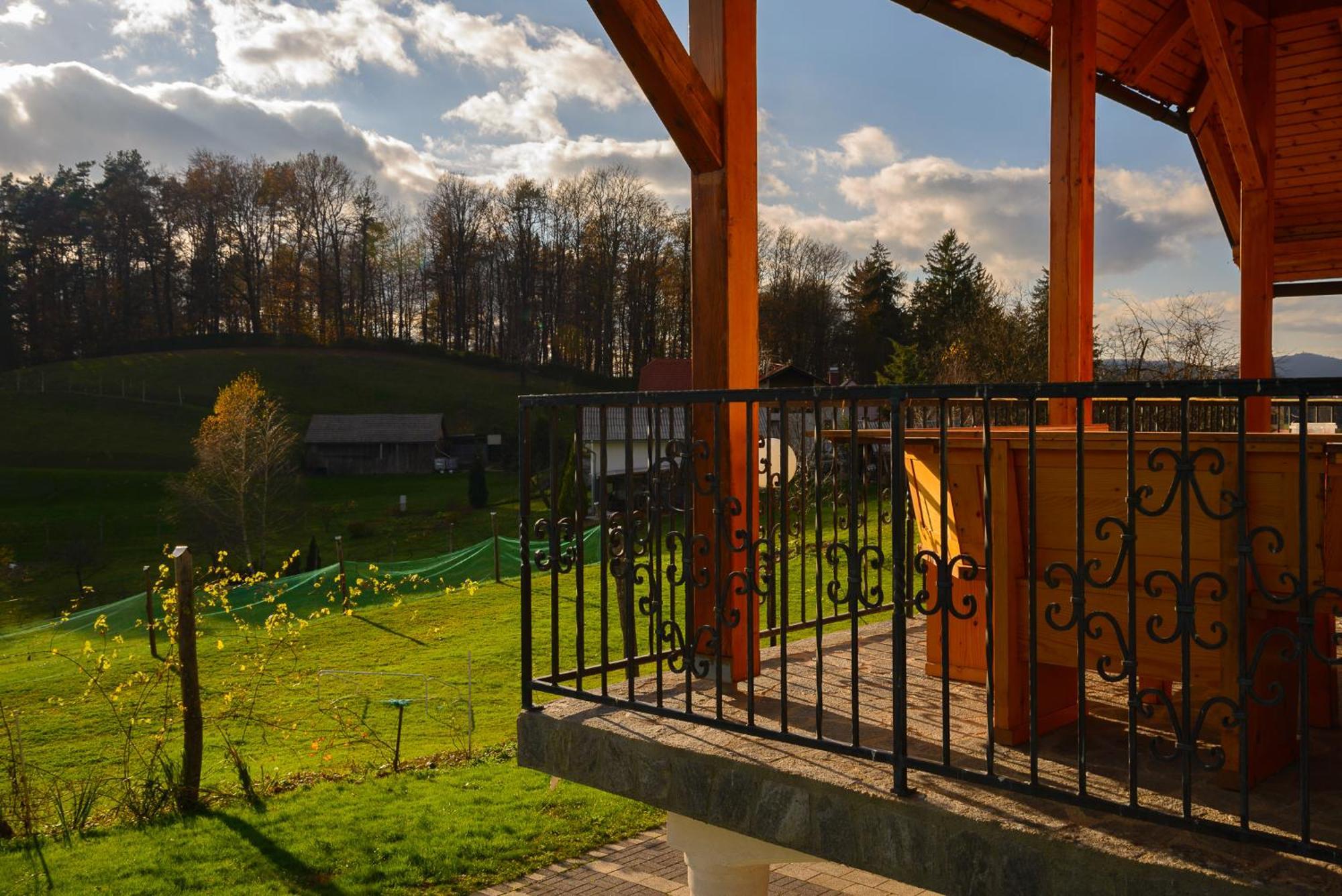 Holiday Home Dobrotin Vojnik Exterior foto